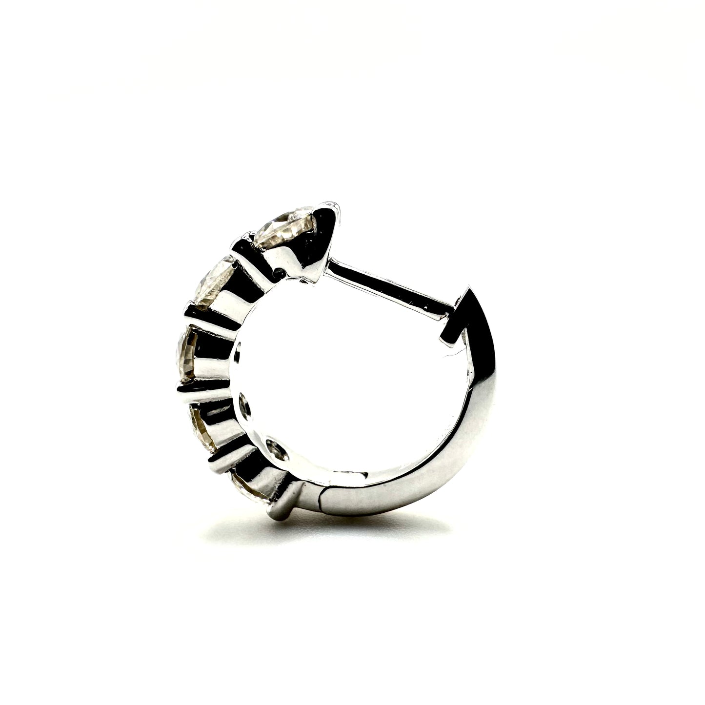 1.5ct Moissanite Huggie Earrings