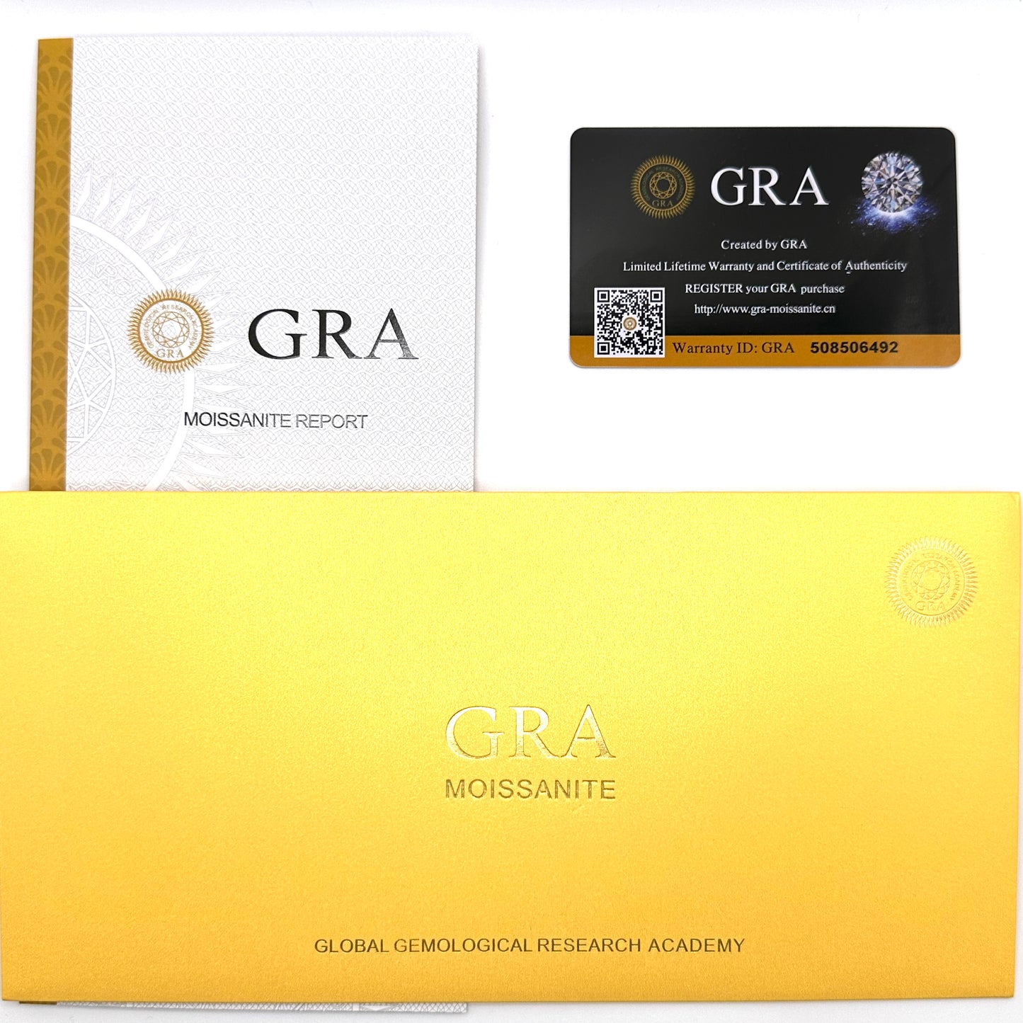 Round Cut Four-Claw Moissanite Earrings