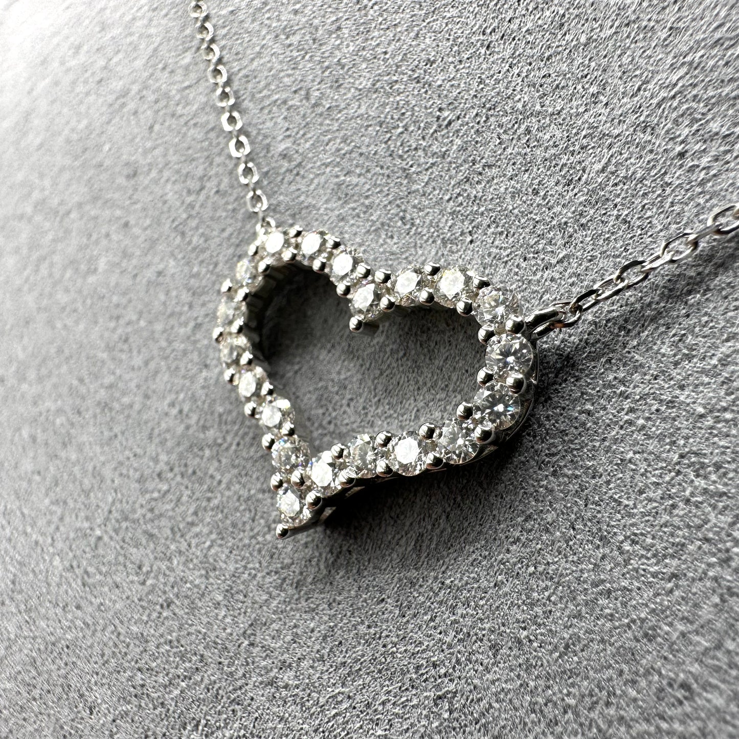 0.6ct Moissanite Heart Pendant