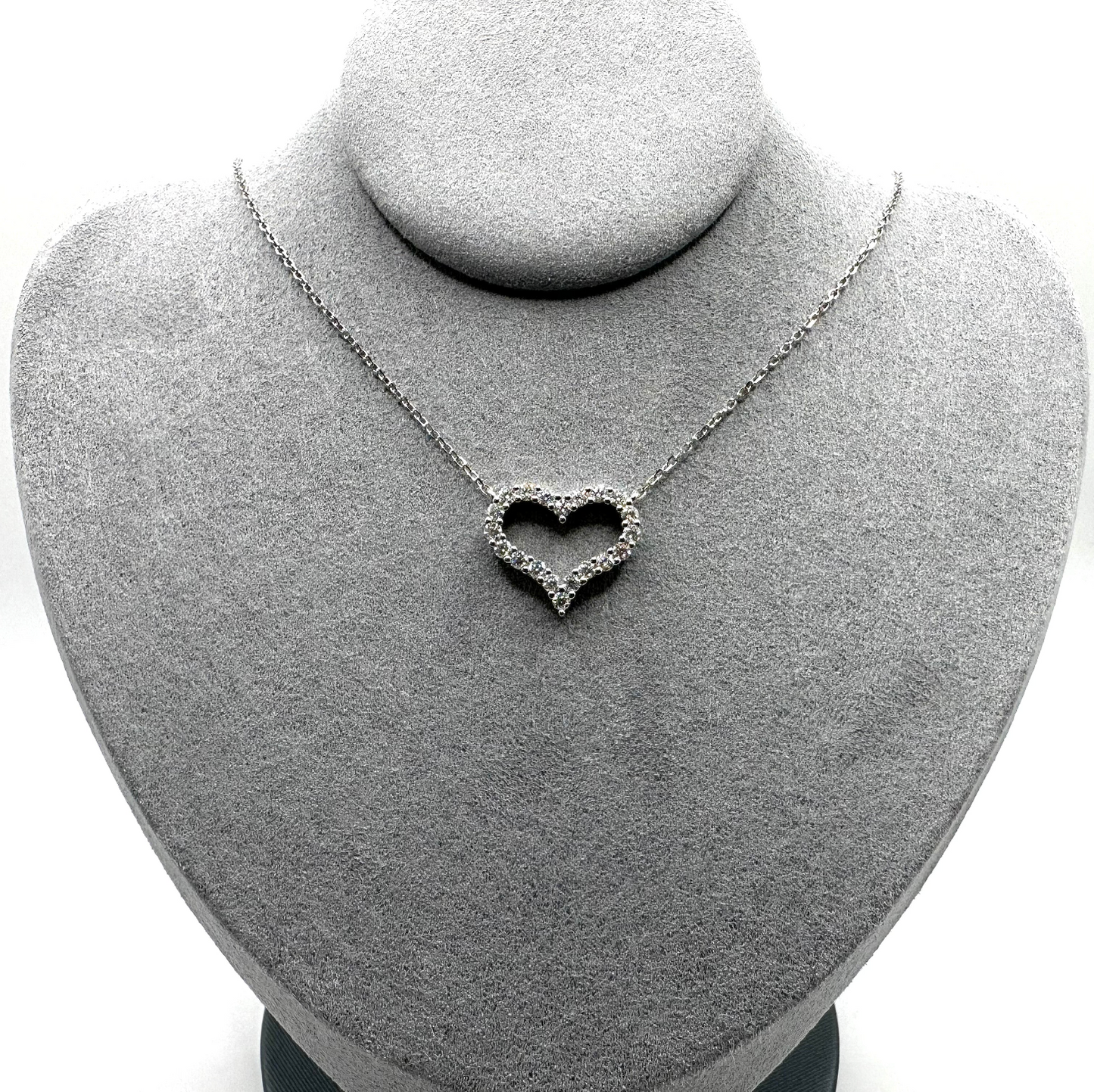 0.6ct Moissanite Heart Pendant